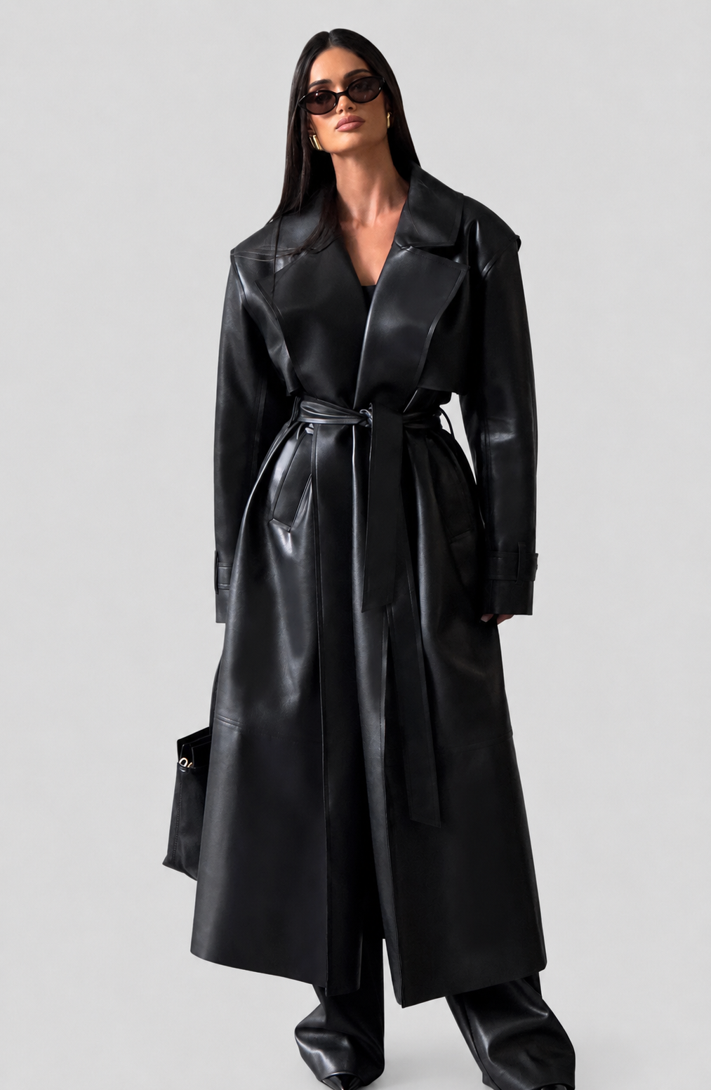 Sofía - Gabardina in Similpelle Nera