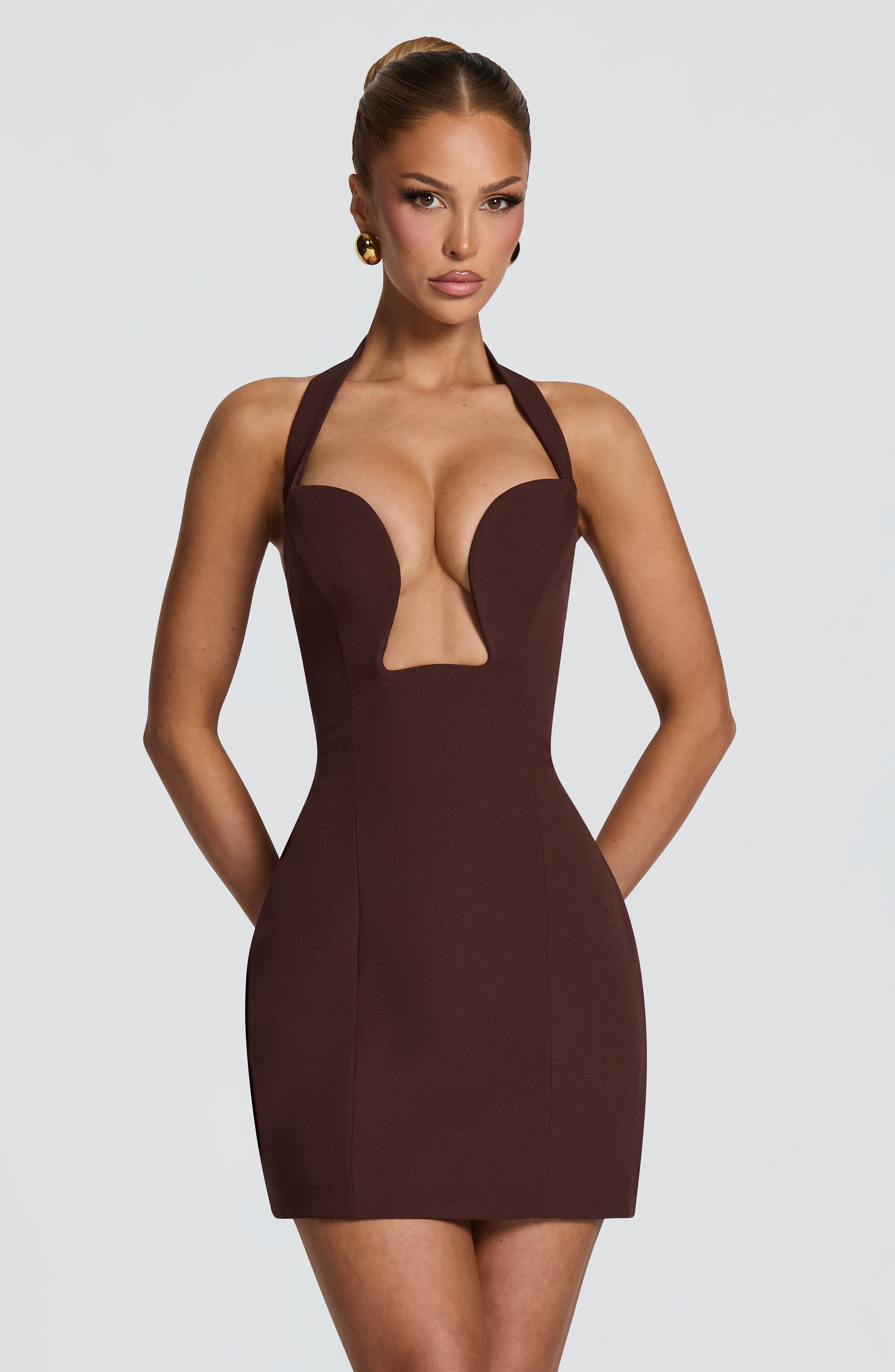 Pilar - Abito Mini Bardot in Crêpe Prugna