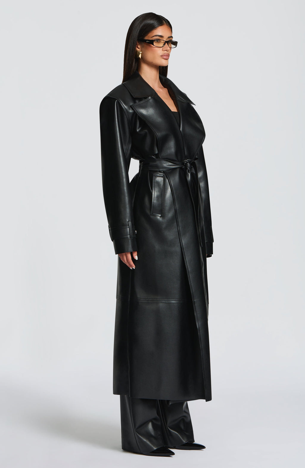 Sofía - Gabardina in Similpelle Nera