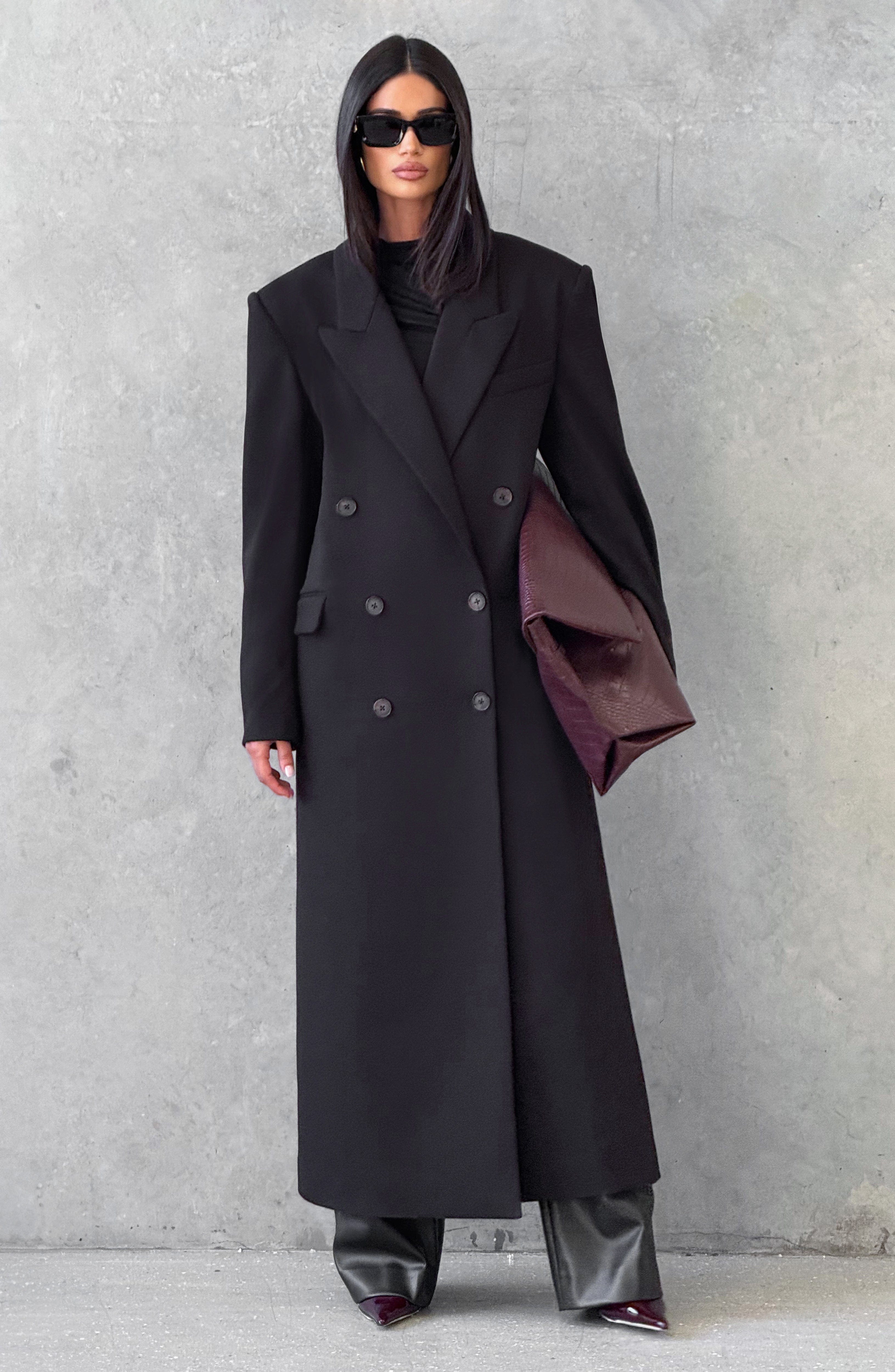 Daniela - Cappotto Lungo Strutturato Nero