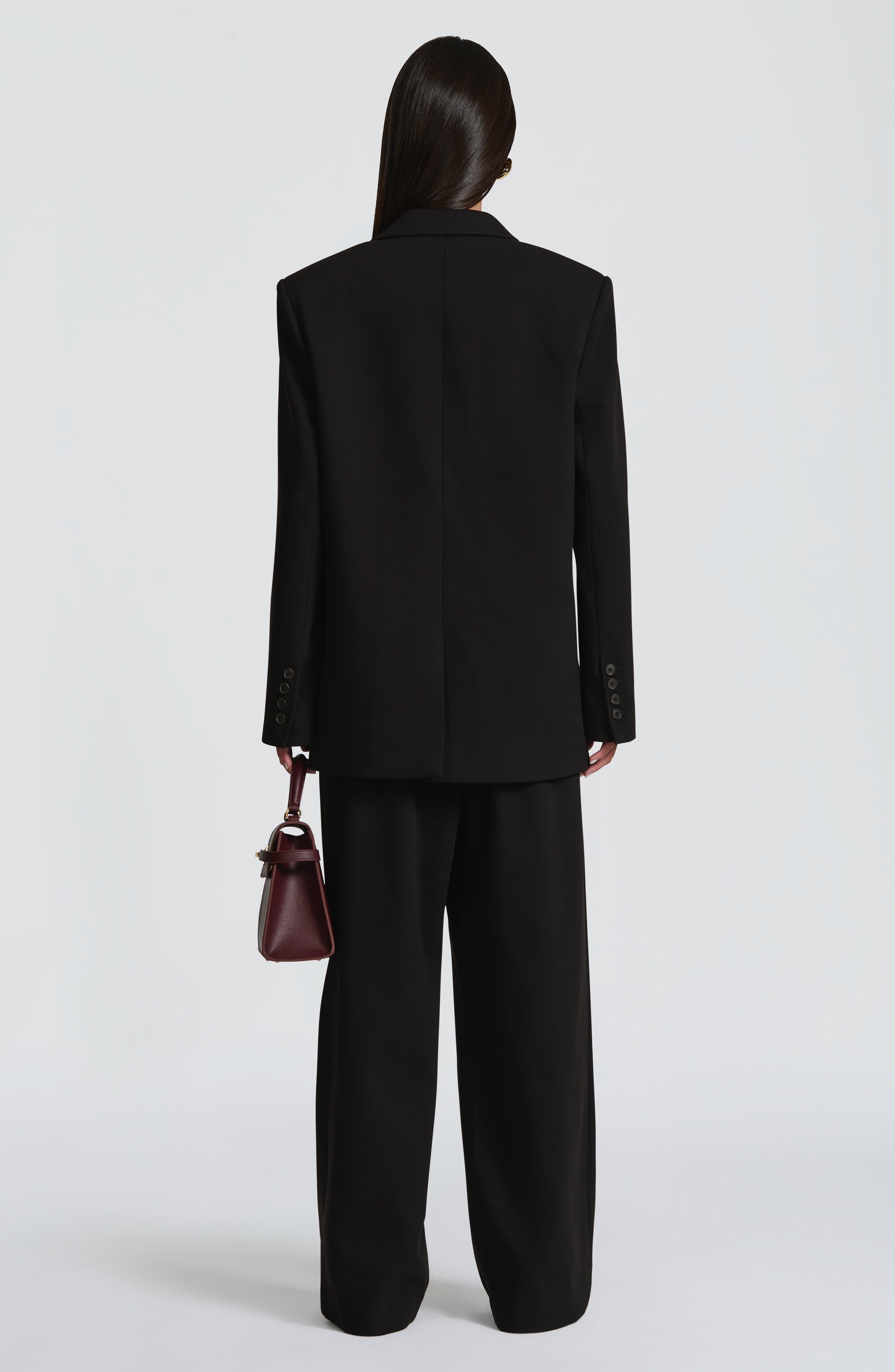 Victoria - Blazer Sartoriale Nero Boxy