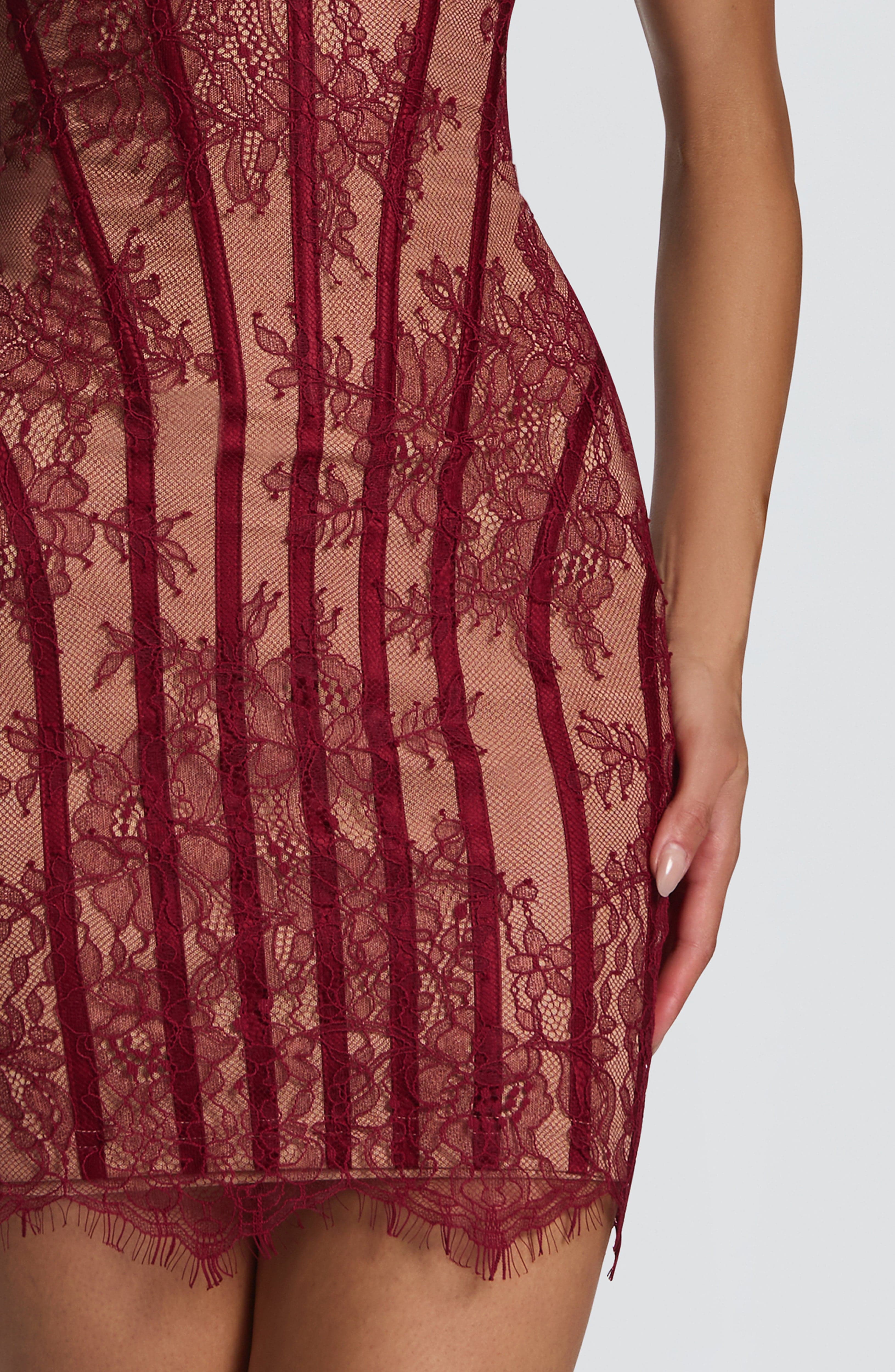 Sian - Abito Mini in Pizzo Floreale Bordeaux