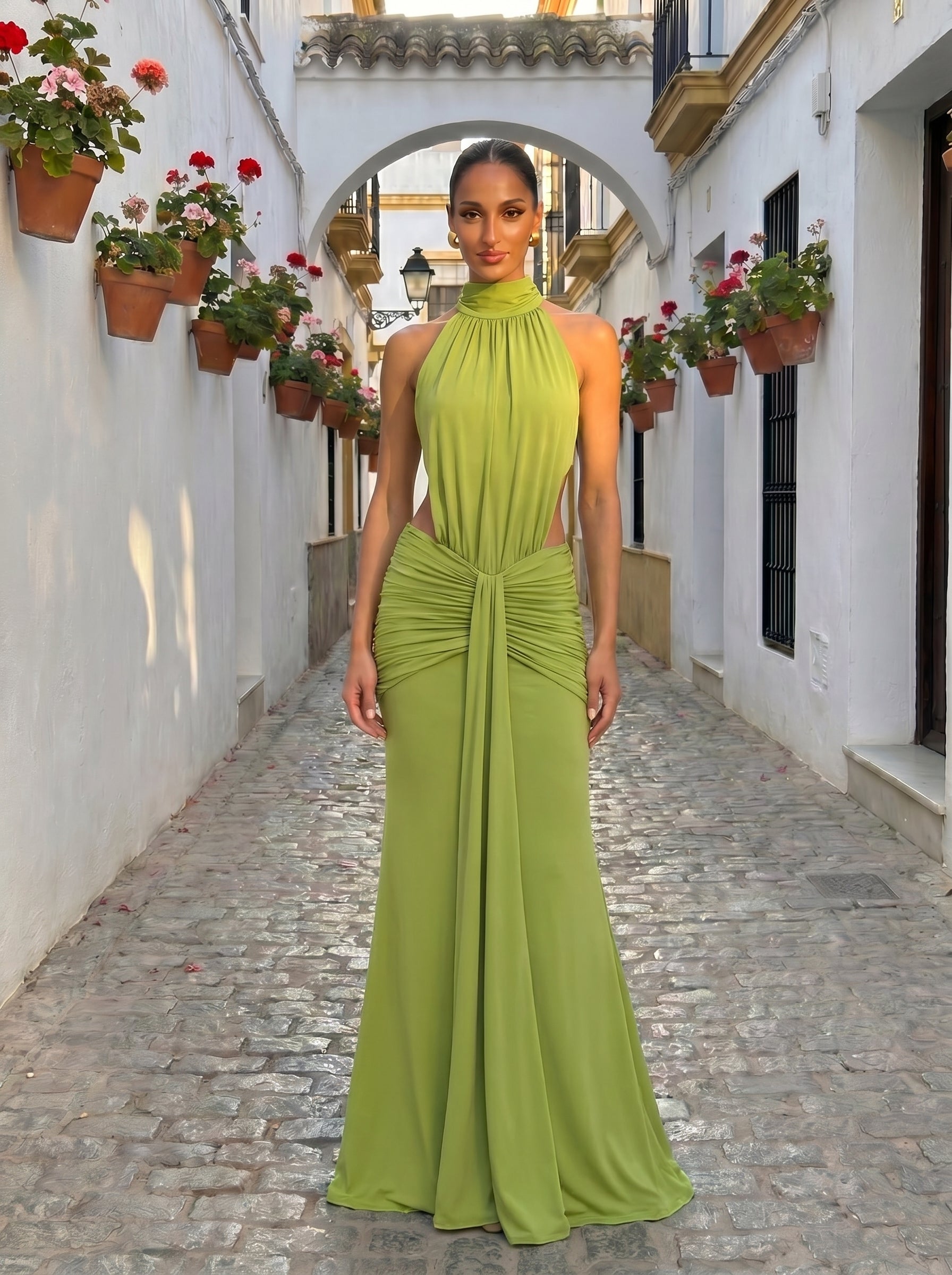 Sara - Abito Fluido con Apertura